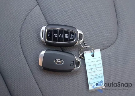 2022 Hyundai Elantra Sel from USA, damaged, VIN KMHLM4AG8NU329285